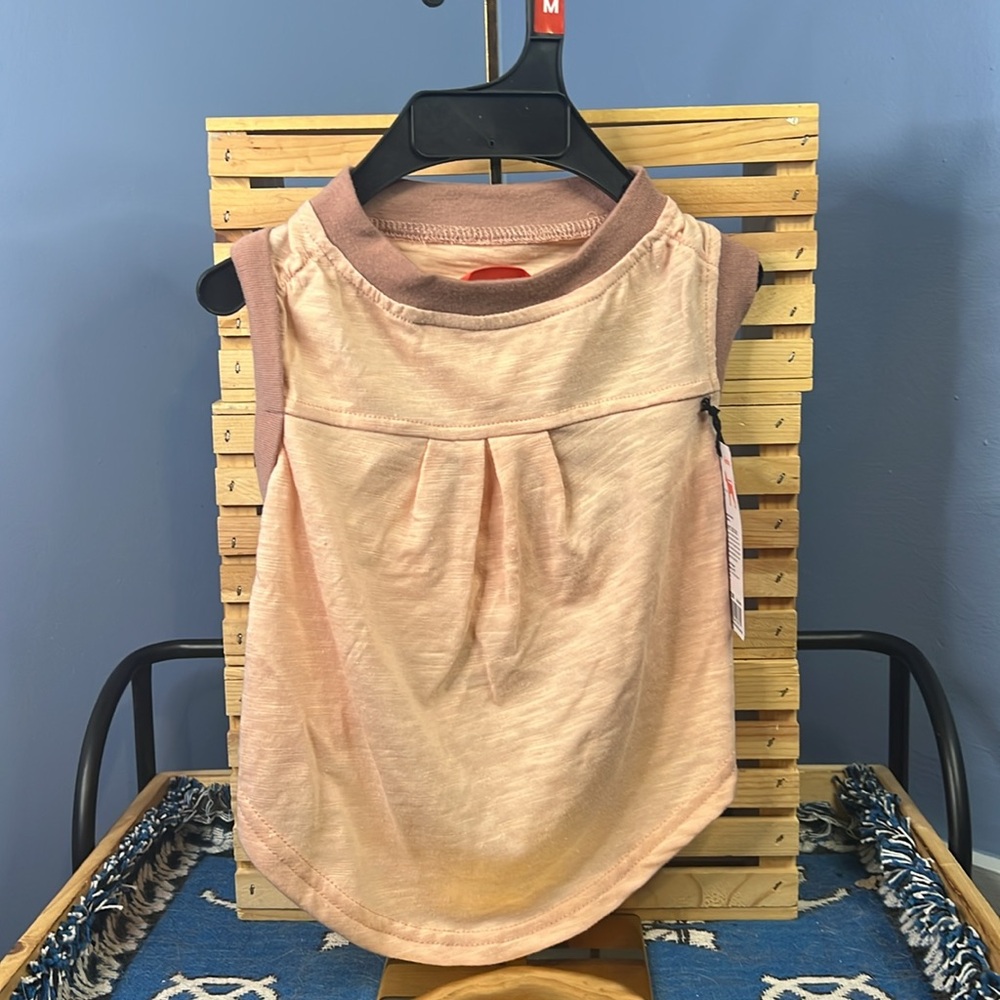 Reddy Dog Tank NWT Size Medium